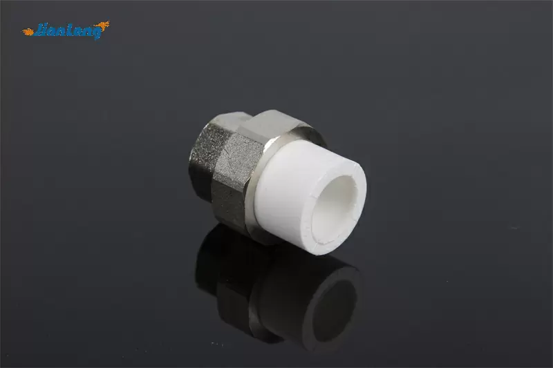 Movable Joint With Internal And External Thread — view 1